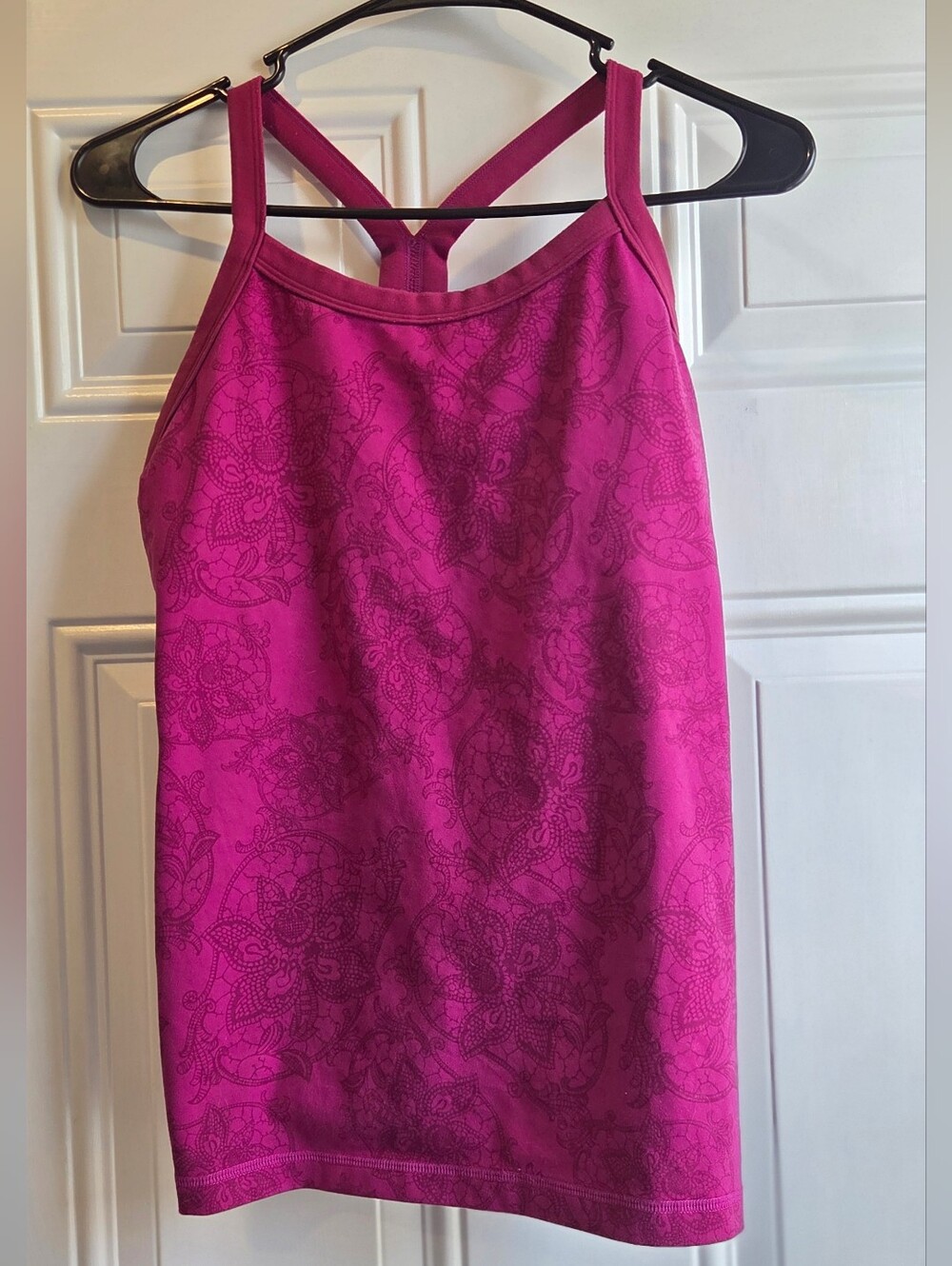 Lululemon Y Tank Fuscia Floral Size 8